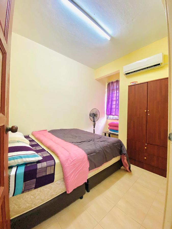 Smilez Homestay H102 & A306 At Pd Perdana Kondo Resort Port Dickson Eksteriør billede