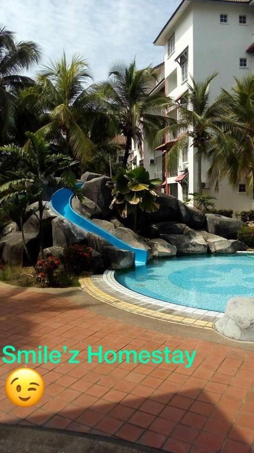 Smilez Homestay H102 & A306 At Pd Perdana Kondo Resort Port Dickson Eksteriør billede