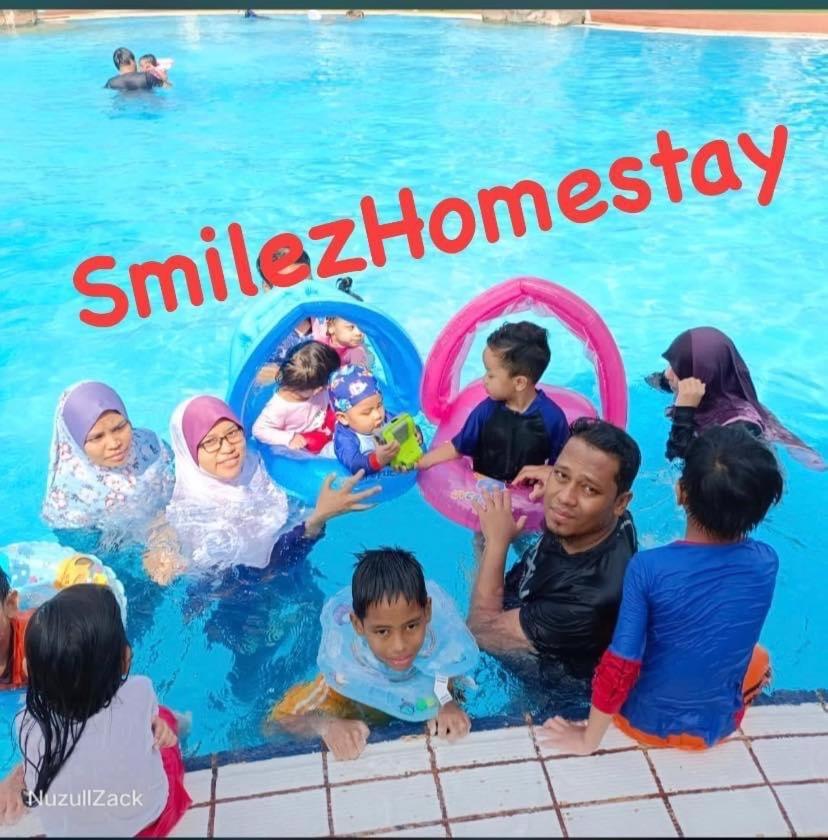 Smilez Homestay H102 & A306 At Pd Perdana Kondo Resort Port Dickson Eksteriør billede