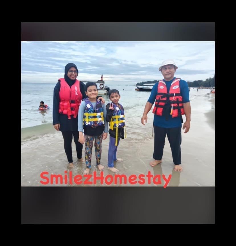 Smilez Homestay H102 & A306 At Pd Perdana Kondo Resort Port Dickson Eksteriør billede